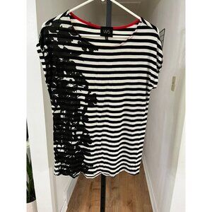 EUC W5 Black & White Striped Women's Top With Abstract Design